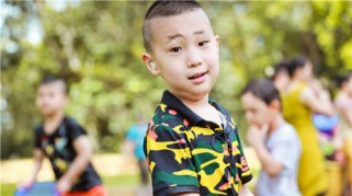 男宝宝取名李梓恩                            