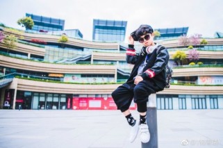 嘉的男孩                            